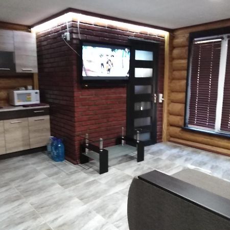 Гостевой дом Фестивальный Киев Экстерьер фото